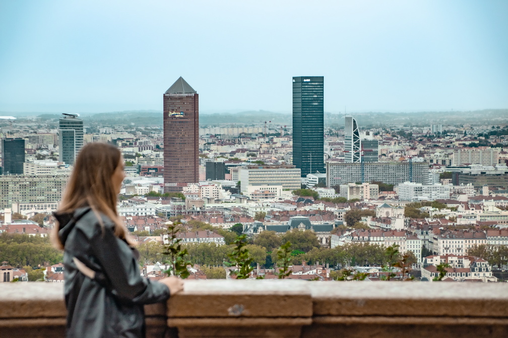 Part-Dieu を含むリヨン中心部のスカイライン